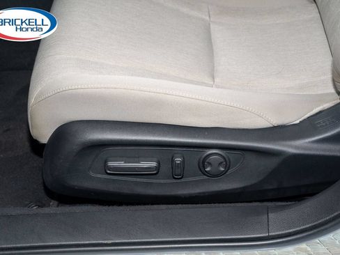 Certified 2023 Honda Accord EX image 28