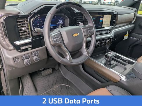 Used 2025 Chevrolet Silverado 1500 High Country image 15