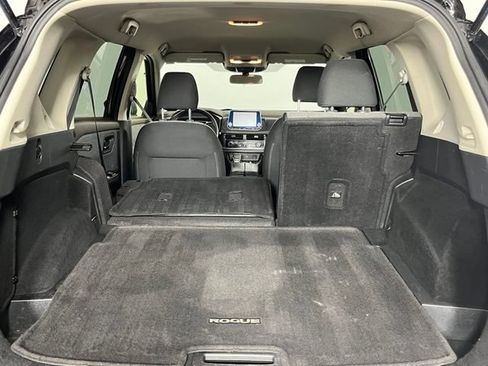 Used 2021 Nissan Rogue S AWD/4WD image 25
