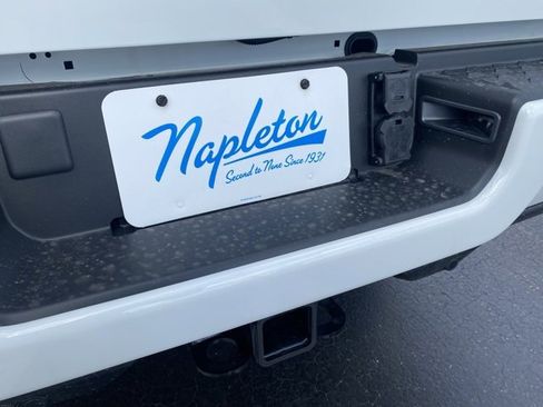 New 2025 RAM 2500 Laramie image 27