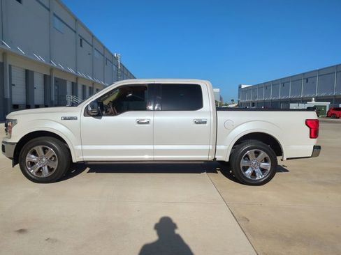 Used 2019 Ford F150 Lariat w/ Equipment Group 502A Luxury image 8