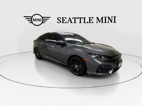 Used 2021 Honda Civic Sport image 2