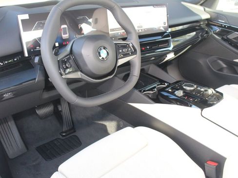 New 2026 BMW 530i xDrive w/ Premium Package AWD/4WD image 13