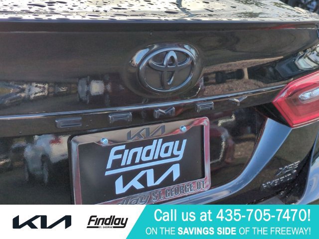 Used 2022 Toyota Camry XSE w/ Navigation Upgrade Package FWD image 11
