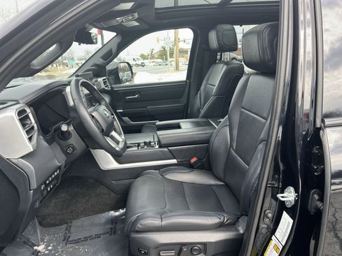 Used 2024 Toyota Tundra Platinum image 13