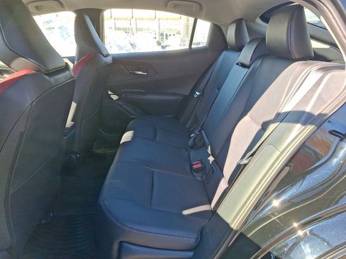 Used 2026 Toyota Prius Plug-In Hybrid w/ Limited Premium Package image 8