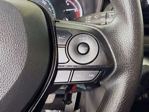 Used 2025 Toyota RAV4 LE FWD image 15