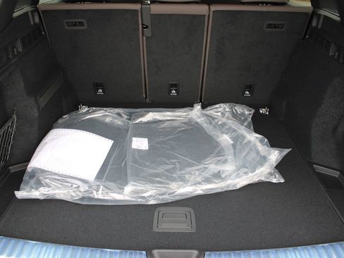 Used 2025 Audi Q5 Premium w/ Convenience Package AWD/4WD image 25