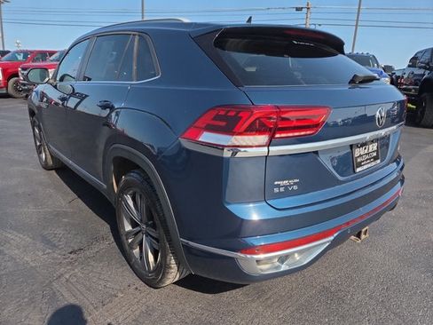 Used 2020 Volkswagen Atlas Cross Sport SE AWD/4WD image 4