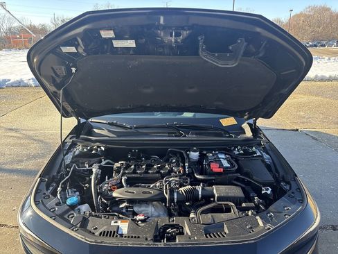 Used 2023 Honda Accord EX image 34