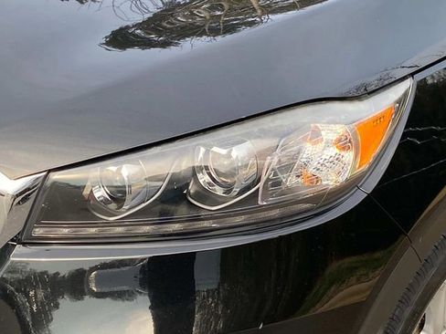 Used 2020 Kia Sorento L image 5