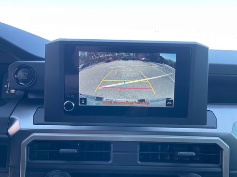 Used 2025 Toyota Tacoma SR5 image 6