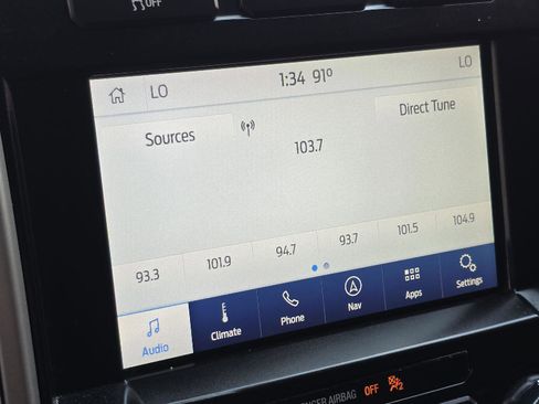 Used 2020 Ford F150 Lariat image 22