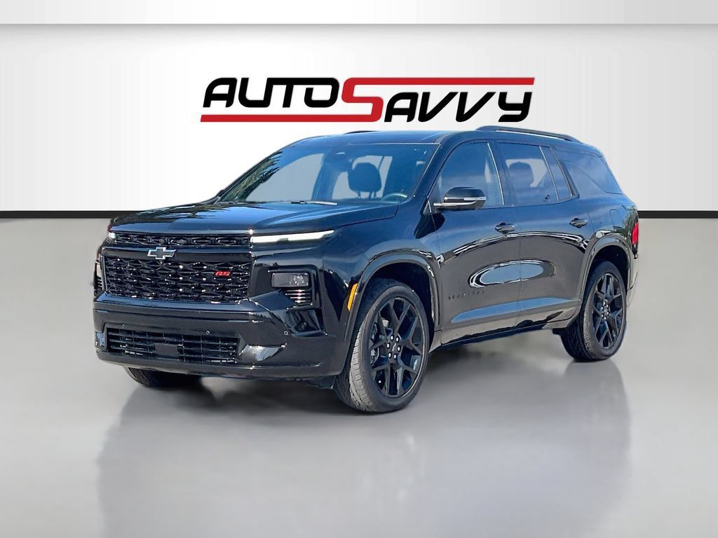 Used 2026 Chevrolet Traverse RS AWD/4WD image 3