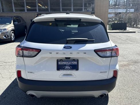 Used 2022 Ford Escape SEL image 5