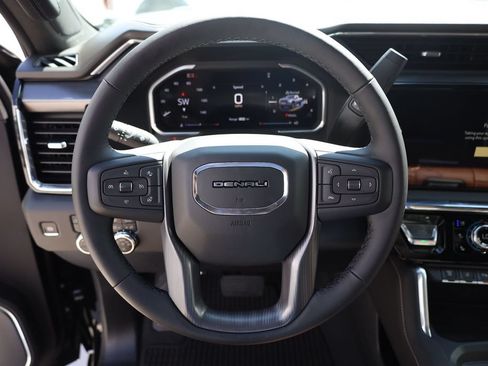 New 2026 GMC Sierra 3500 Denali Ultimate AWD/4WD image 13