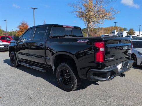 Used 2021 Chevrolet Silverado 1500 LT Trail Boss w/ Convenience Package II image 6