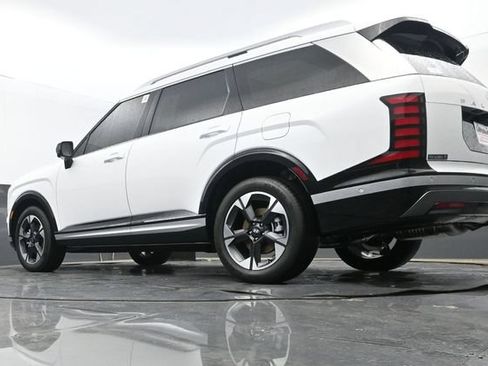 Used 2026 Hyundai Palisade Limited AWD/4WD image 26