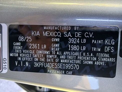 New 2025 Kia K4 EX image 17