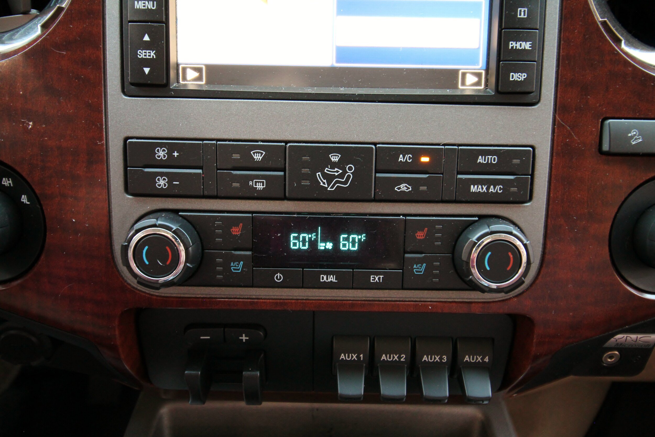 Used 2012 Ford F250 King Ranch w/ King Ranch w/Chrome Pkg AWD/4WD image 32