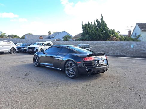 Used 2010 Audi R8 V10 image 4