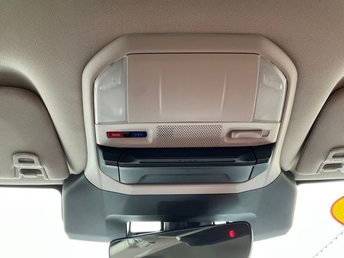 Certified 2024 Subaru Ascent Premium w/ Convenience Package image 21