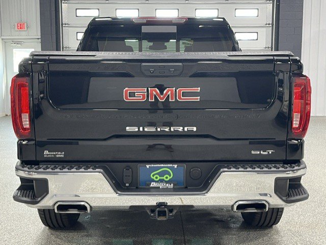 Certified 2023 GMC Sierra 1500 SLT w/ SLT Premium Package AWD/4WD image 5
