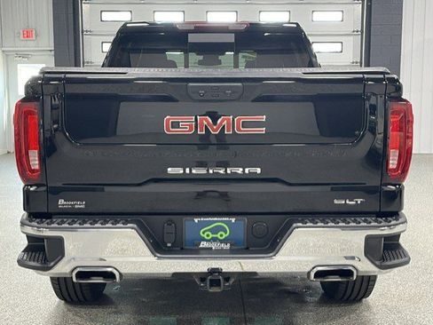 Certified 2023 GMC Sierra 1500 SLT w/ SLT Premium Package AWD/4WD image 5