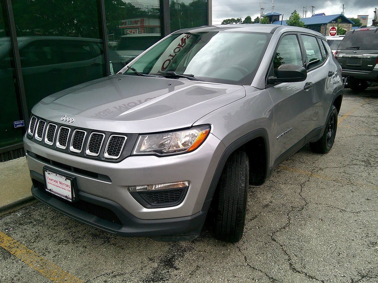 Used 2020 Jeep Compass Sport w/ Cold Weather Group AWD/4WD image 2
