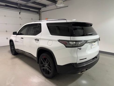 Used 2020 Chevrolet Traverse Premier w/ Redline Edition AWD/4WD image 5