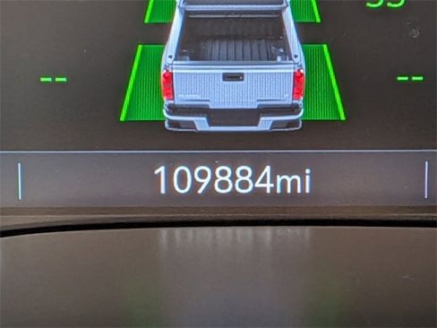 Used 2022 Chevrolet Colorado Z71 w/ Safety Package image 22