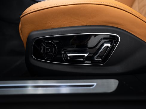 New 2026 Audi S8 AWD/4WD image 15