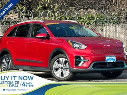 Used 2022 Kia Niro EX
