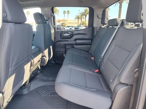 New 2026 Chevrolet Silverado 1500 Custom Trail Boss w/ LPO, Dark Essentials Package AWD/4WD image 6