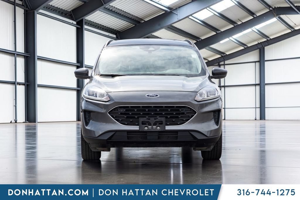 Used 2022 Ford Escape SE w/ SE Sport Appearance Package AWD/4WD image 27