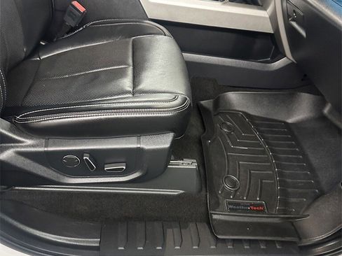 Used 2018 Ford F150 Lariat image 47