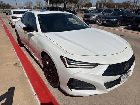Used 2024 Acura TLX w/ Technology Package image 3