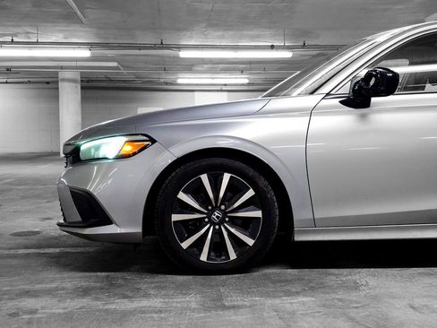 Certified 2023 Honda Civic EX image 13