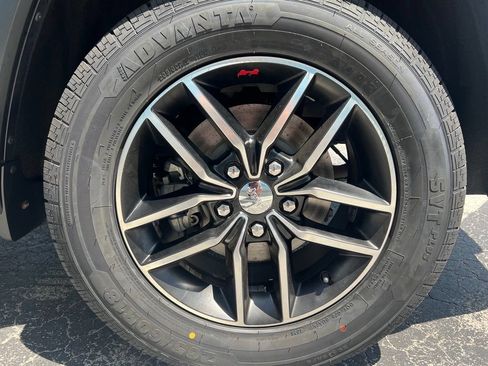 Used 2018 Jeep Grand Cherokee Trailhawk AWD/4WD image 29