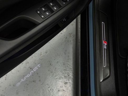 Used 2023 Audi RS e-tron GT w/ Carbon Performance Package image 35