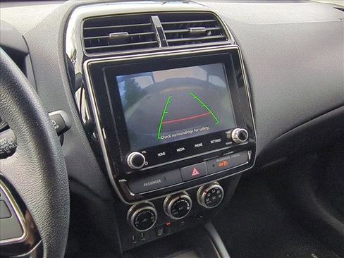 Used 2024 Mitsubishi Outlander Sport SE image 12