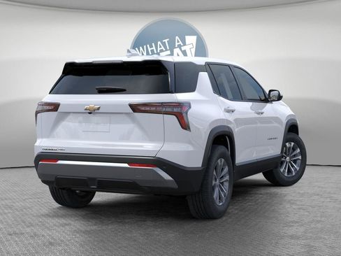 New 2026 Chevrolet Equinox LT AWD/4WD image 4