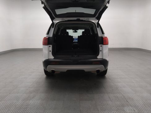 Used 2019 GMC Acadia SLT FWD image 29