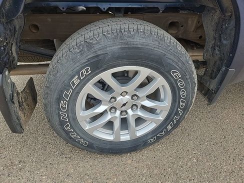 Used 2021 Chevrolet Silverado 1500 RST w/ Z71 Off-Road Package AWD/4WD image 39