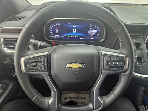 Used 2023 Chevrolet Tahoe LT w/ Luxury Package AWD/4WD image 7