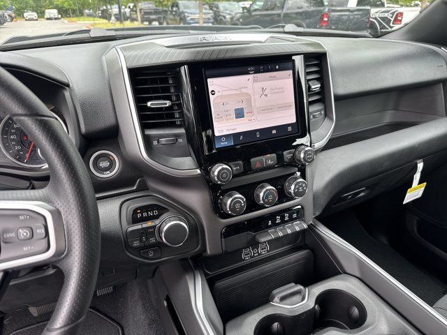 New 2026 RAM 1500 Express AWD/4WD image 27