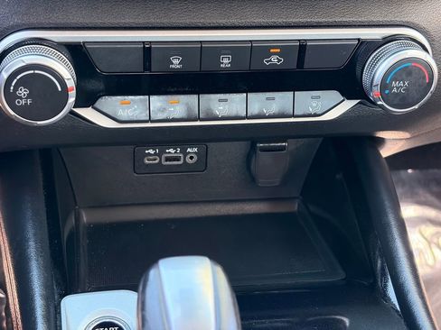 Certified 2025 Nissan Altima 2.5 SR FWD image 24