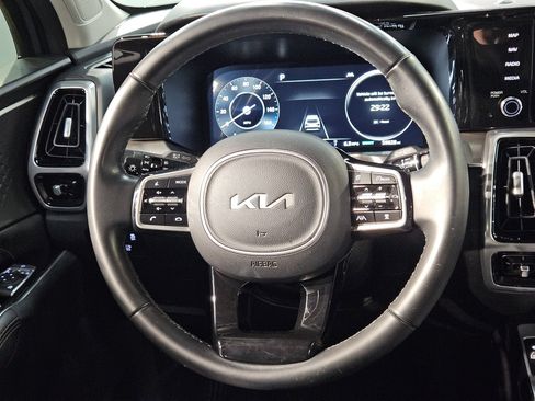 Used 2023 Kia Sorento SX AWD/4WD image 27