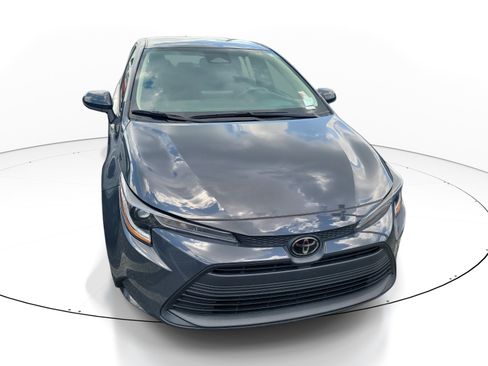 Certified 2024 Toyota Corolla LE FWD image 2