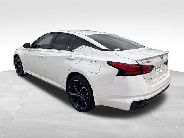 Certified 2023 Nissan Altima 2.5 SR AWD/4WD image 3